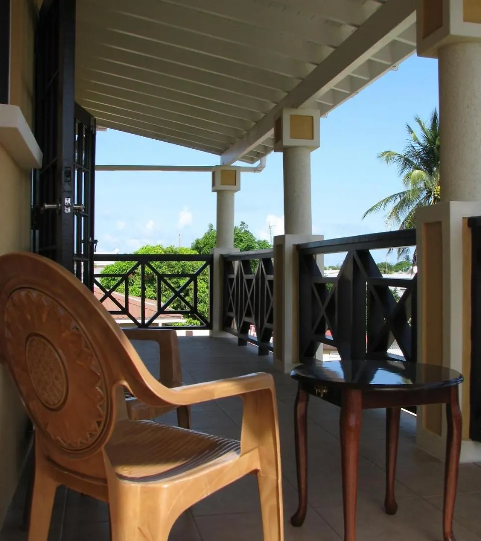קרייסט צ'רץ' Apartments In Maya'S Bajan Villas  קרייסט צ'רץ'